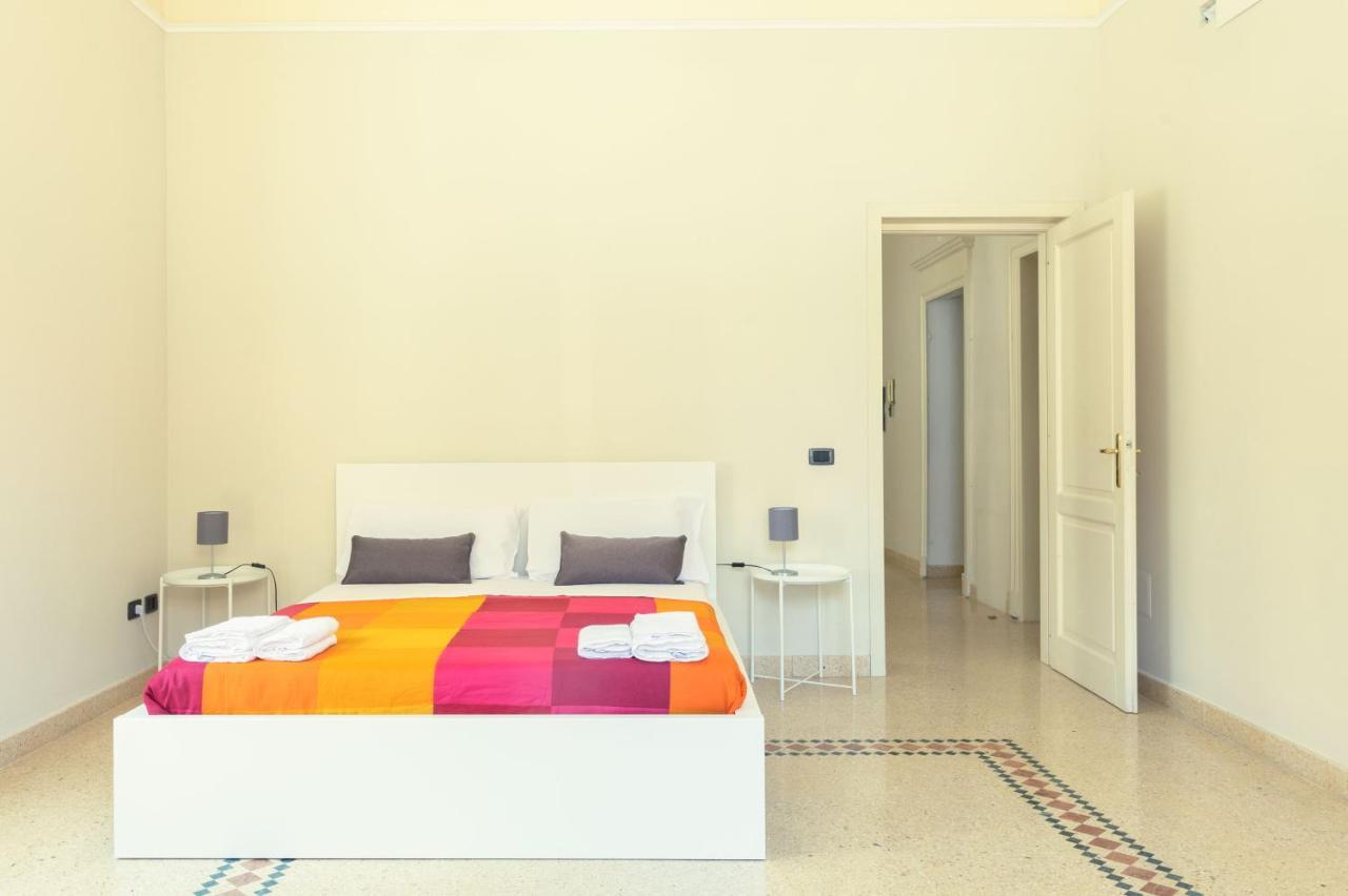 Corner Cavour Apartment 萨萨里 外观 照片